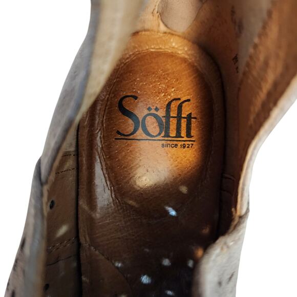 Sofft Ankle Boot Booties sz 10M Women Wyoming Taupe Laser Cut Leather 2" Western - Picture 11 of 12